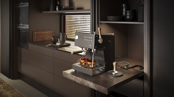 Skrita vtičnica v predalu1